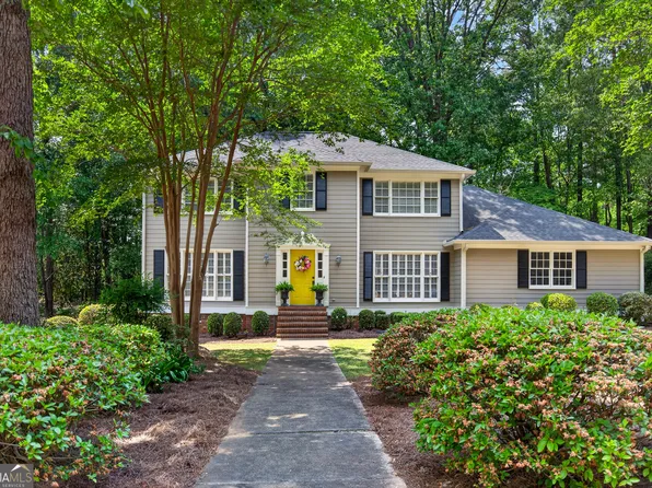 501 Ashford Cir, Lagrange, GA 30240