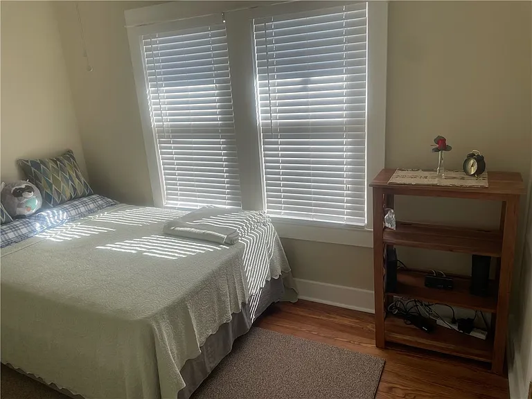 305 Atlantic St #B — Photo 5