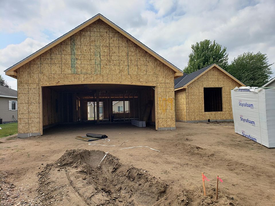1st image of 109 Weeping Willow Cir