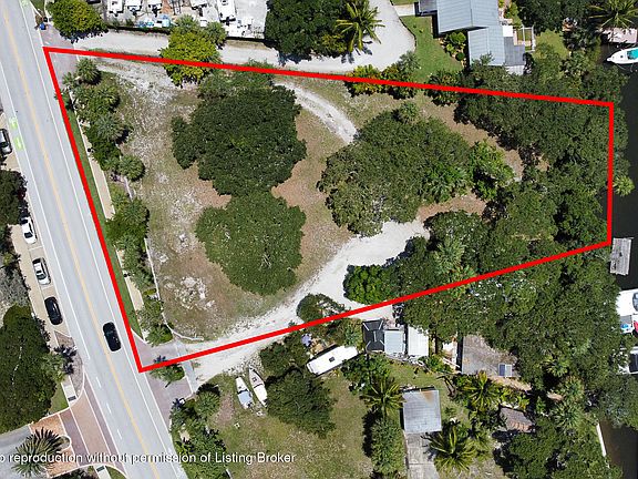 4th image of 18011 N Highway A1a