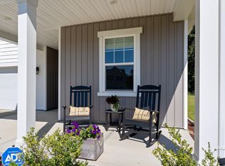 217 Summer Ranch Dr, Fuquay Varina, NC 27526