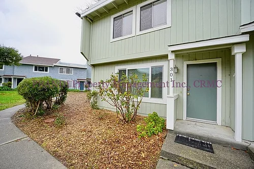301 Capetown Ct Photo 1