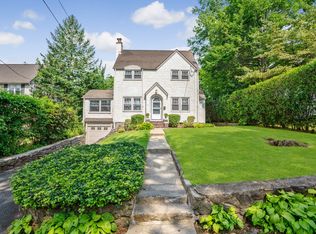 35 Briarcliff Rd, Larchmont, NY 10538