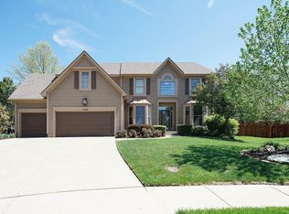 7345 Oakview St, Shawnee, KS 66216