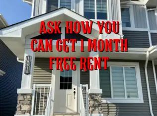 16818 31st Ave SW #1A, Edmonton, AB T6W 4R1