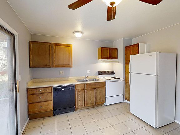 5th image of 2815 King St