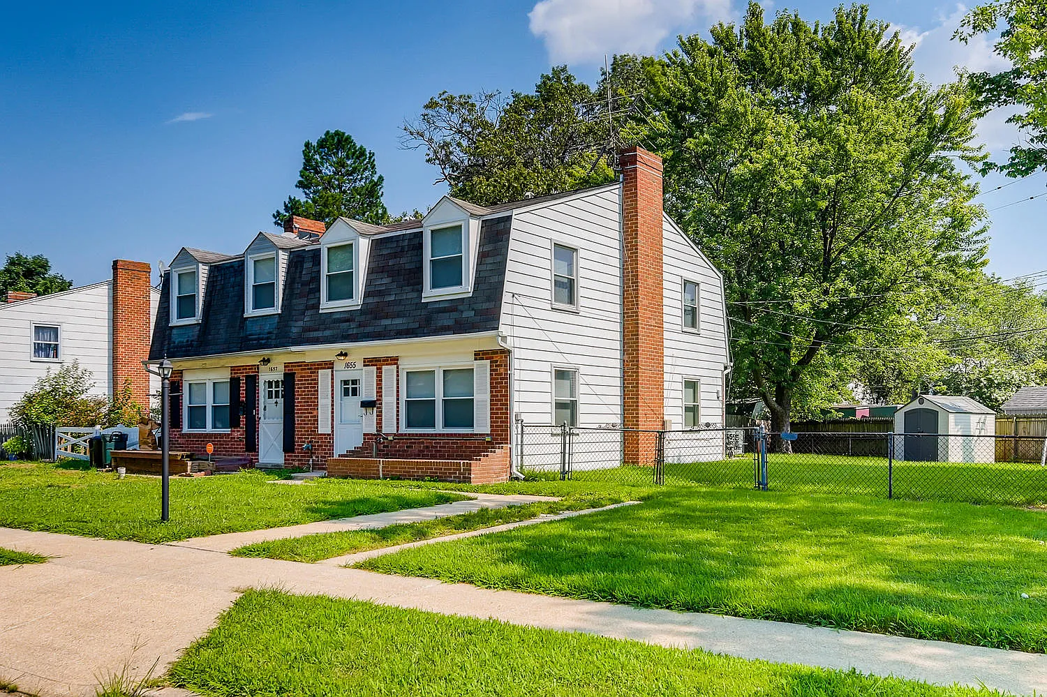 3 bed, 1.5 bath, 1152 sqft, $1,950 — Photo 1