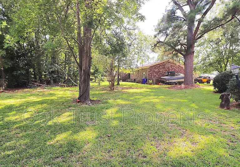 2395 Vistavia Rd — Photo 20