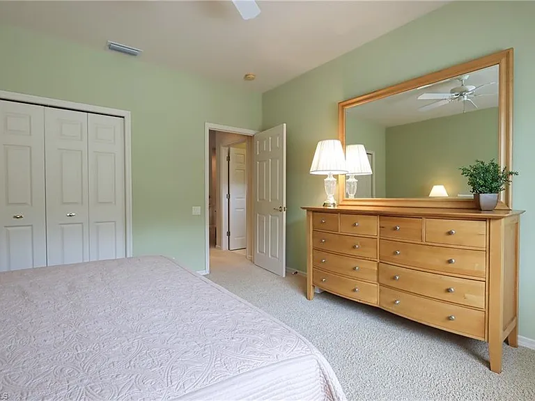 5815 Persimmon Way — Photo 15