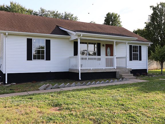 4th image of 497 Martha Ln