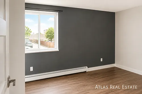 Floor plan 304