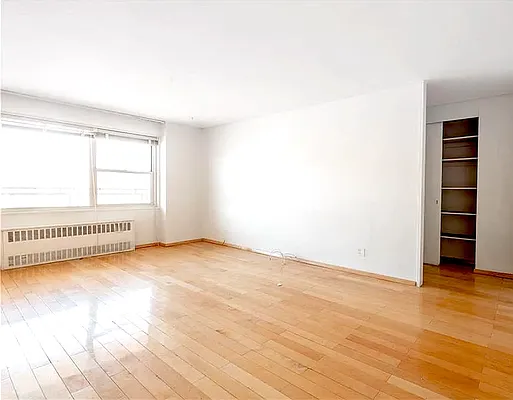 Sold by Korr Realty | media 18