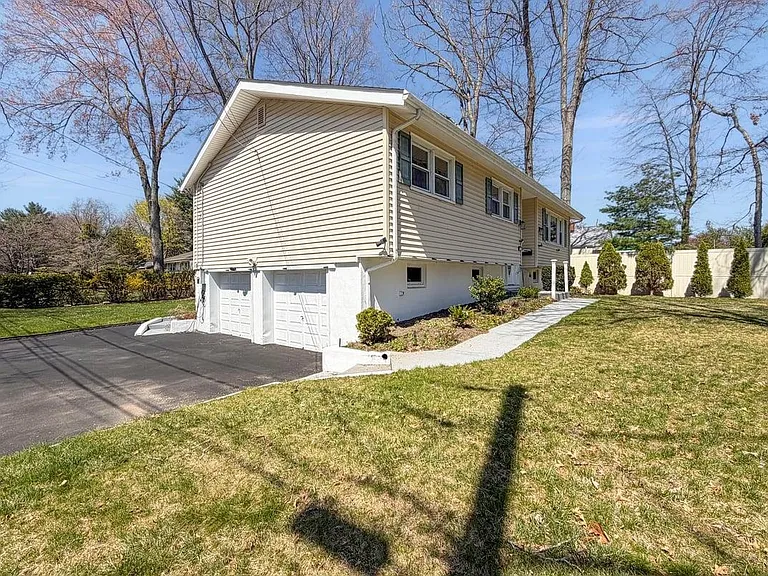 2622 Cleveland Ave — Photo 16