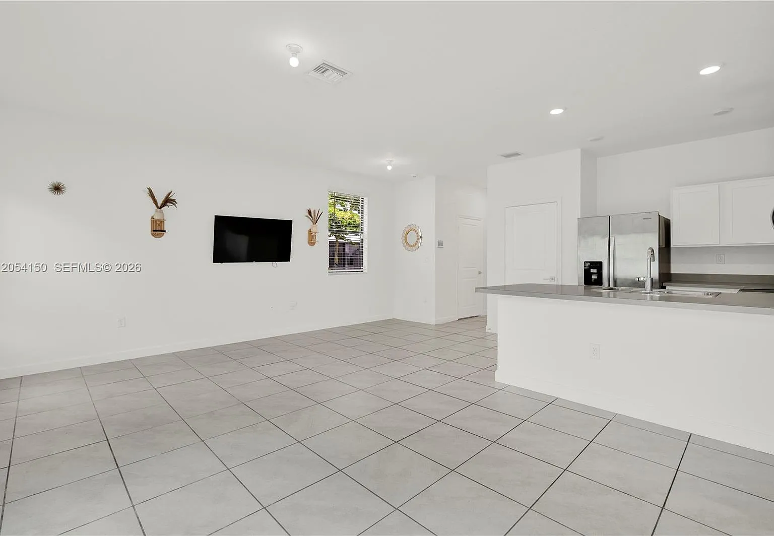 Regal Palm Subdivision — Photo 4