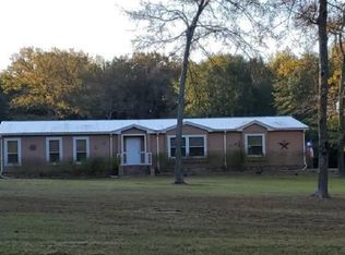702 County Road 125, Overton, TX 75684