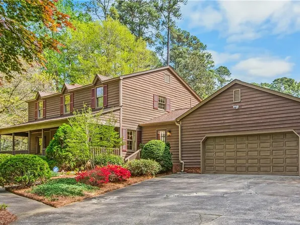 7 Twin Acres Dr, Lexington, NC 27292