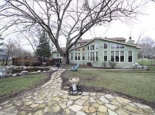 25W781 Durfee Rd, Wheaton, IL 60189