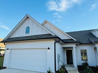 25150 Addlestone Dr, Athens, AL 35613