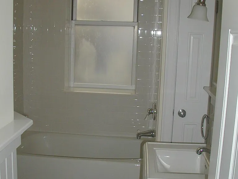 3706 N Bosworth Ave #1 — Photo 4