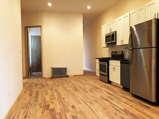 Rented by Sharpstone Realty LLC | media 7