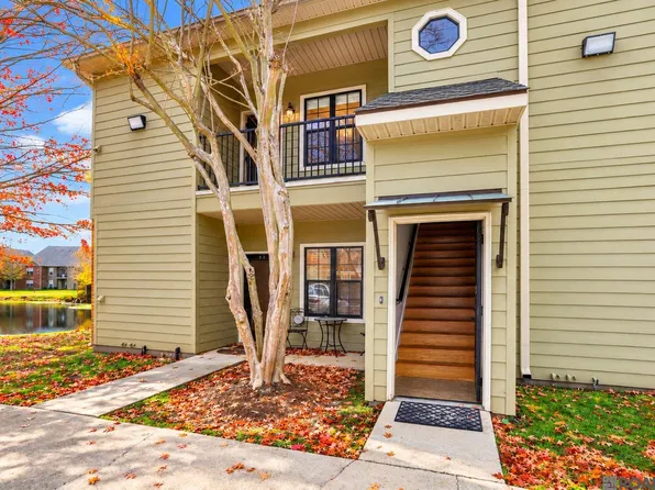 612 S Kenilworth Pkwy APT 2B, Baton Rouge, LA 70820