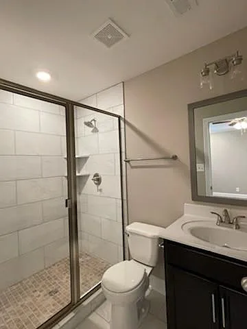 760 Lillian Grace Dr — Photo 5