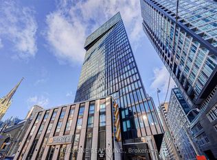 60 Shuter St #216, Toronto, ON M5B 1B1