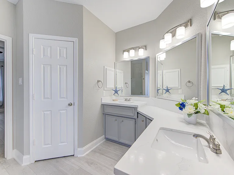 9422 Comstock Meadows Dr — Photo 22