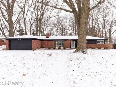 23220 Fleming Dr, Farmington, MI, 48335