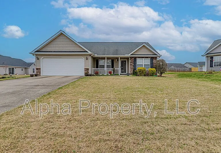 105 Herndon Ct — Photo 1