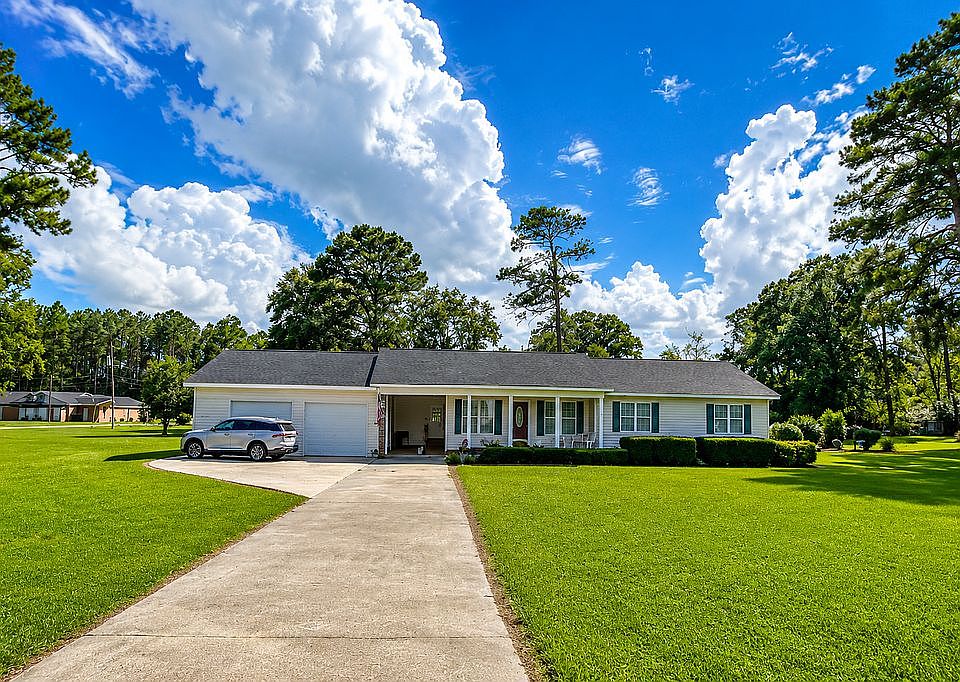 1st image of 328 Azalea Ave