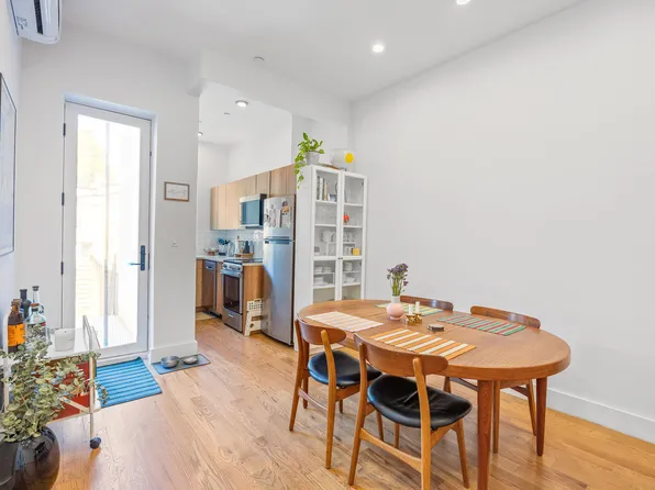 305 Sumpter Street image 7 of 48