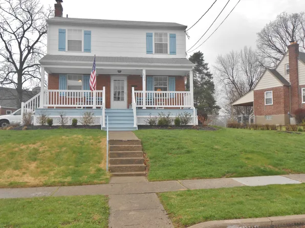 5598 Raceview Ave, Cincinnati, OH 45248