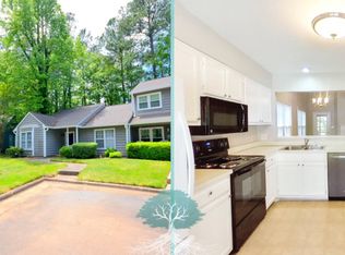 120 Shady Meadow Cir, Cary, NC 27513