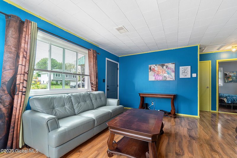 4th image of 5 Prince Court