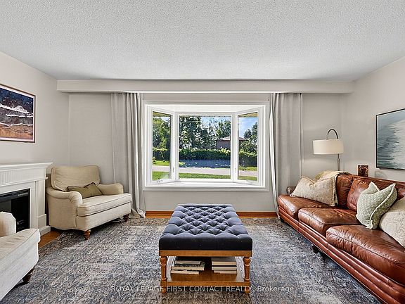 4th image of 11 Maclaren Ave