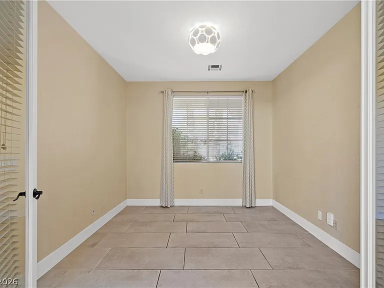 10228 Alessandro Ave — Photo 8
