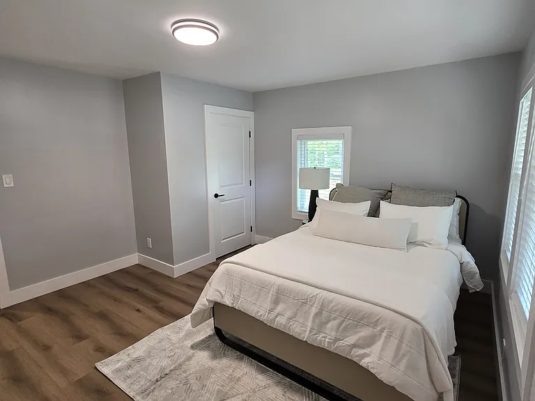 Cedar Dr — Photo 10