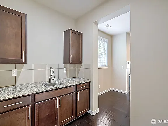 944 SW 108th St SW — Photo 18
