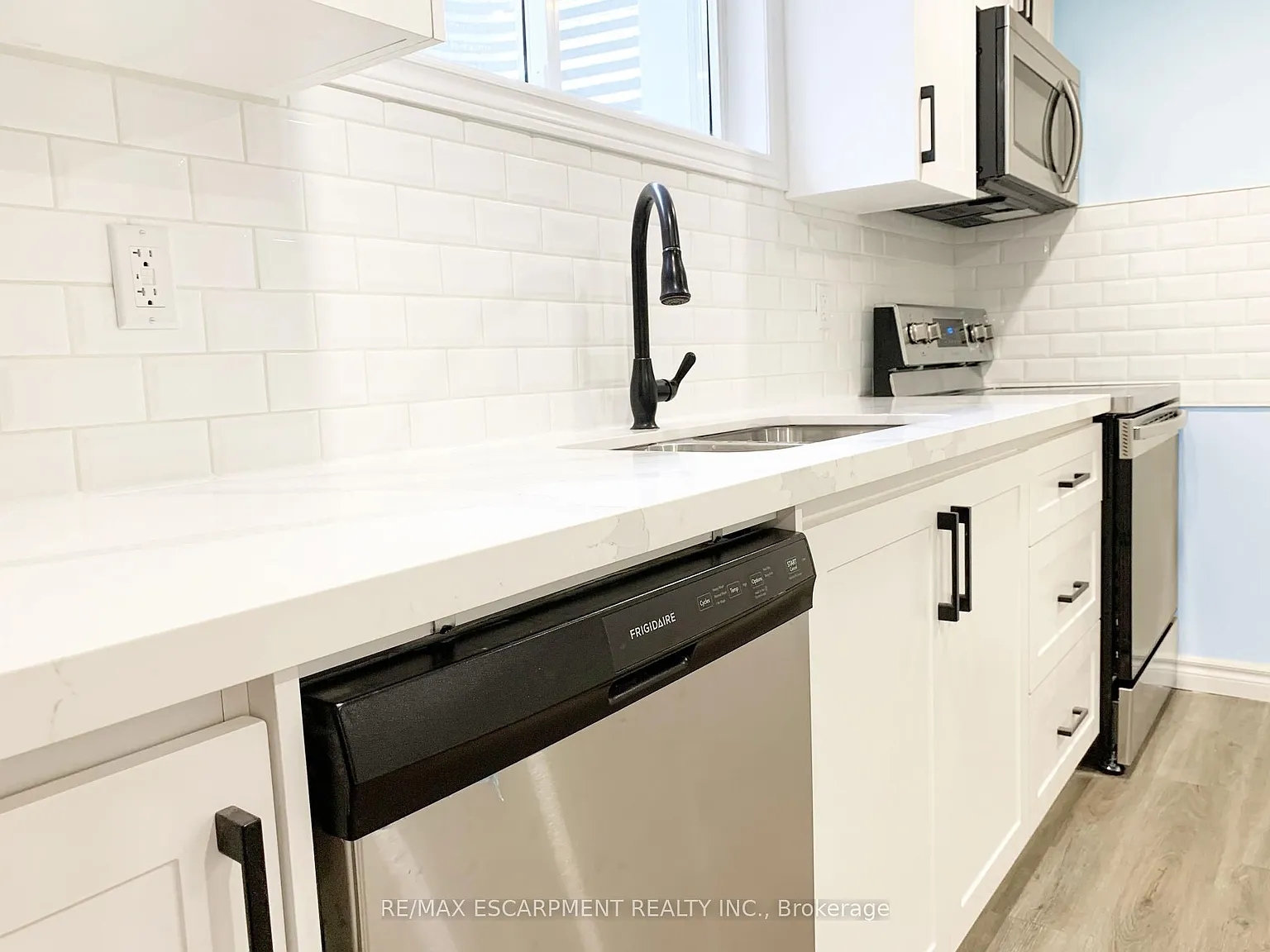 1 bed, $1,800 — Photo 4