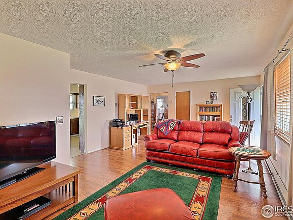 4th image of 203 1st St