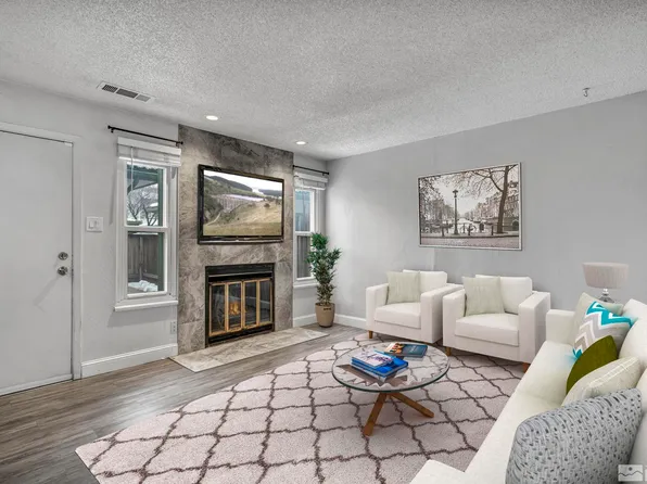 989 Flatcar Ln, Sparks, NV 89431