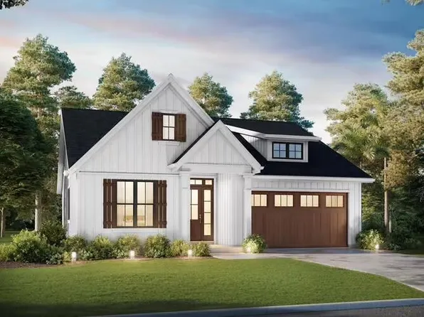 Orchard Cir, Edgefield, SC 29824