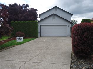 245 7th Ct, Washougal, WA 98671