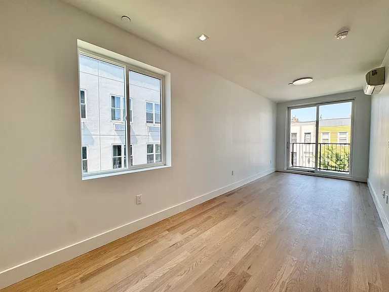 162 Covert St #3A — Photo 5