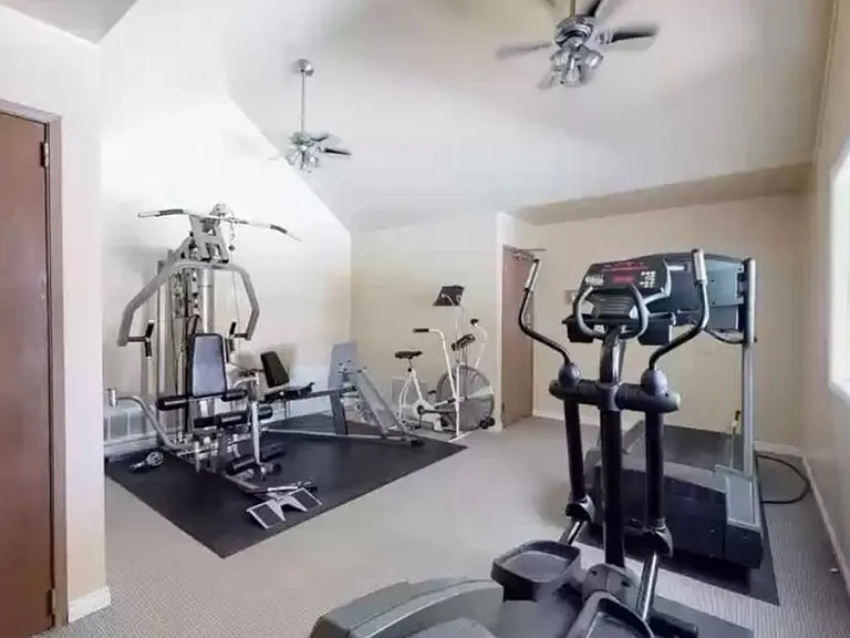 1160 S Foothill Dr #212 — Photo 20