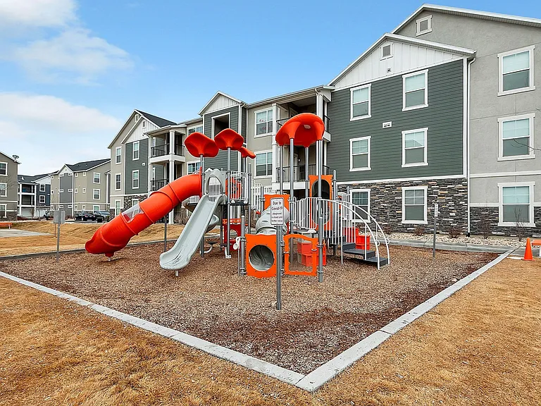 73 W Seasons Dr — Photo 5