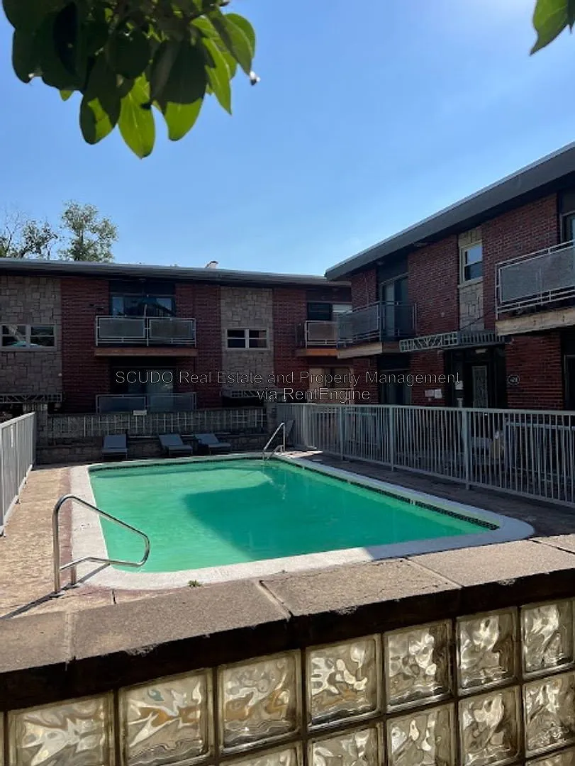 1 bed, 1.0 bath, $1,100 — Photo 1