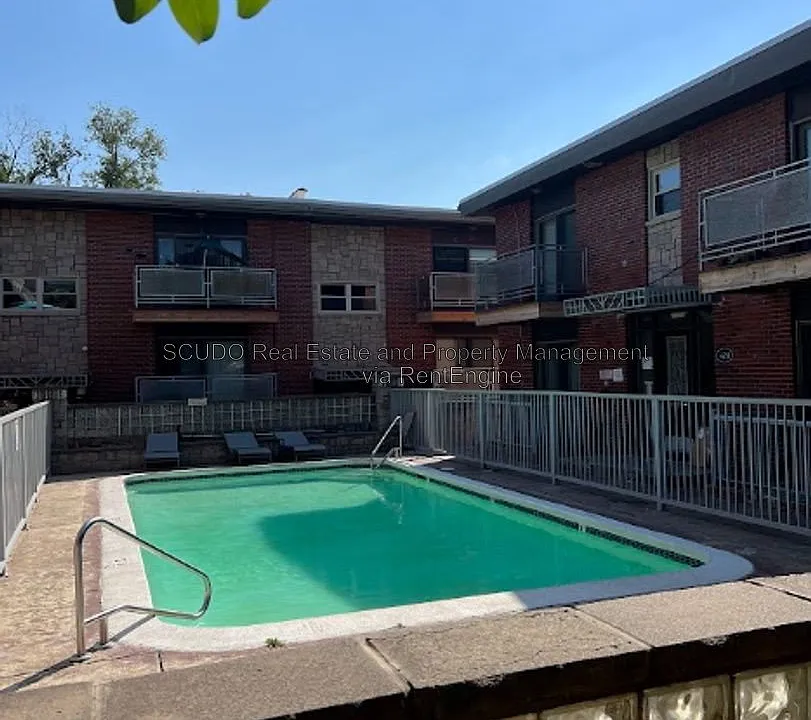 4203 Clark Ave #2