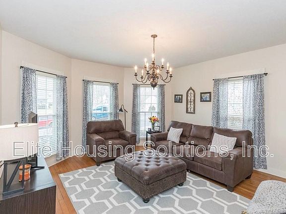 2nd image of 600 N 4th St